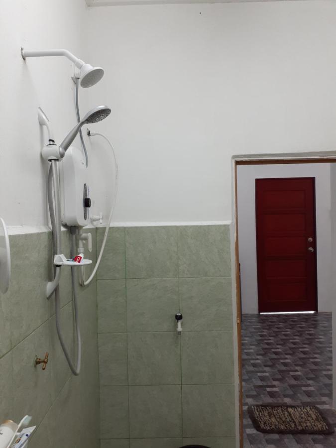 Homestay Idaman B B With 2 Room Aircond 2 Quen Bed And Not Sharing Room -Privacy Kuala Terengganu Extérieur photo