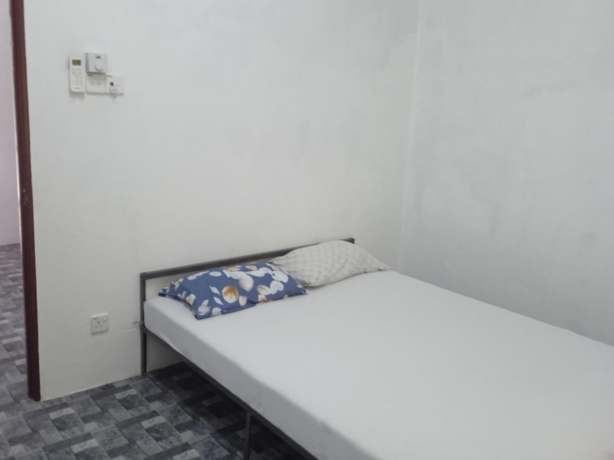Homestay Idaman B B With 2 Room Aircond 2 Quen Bed And Not Sharing Room -Privacy Kuala Terengganu Extérieur photo