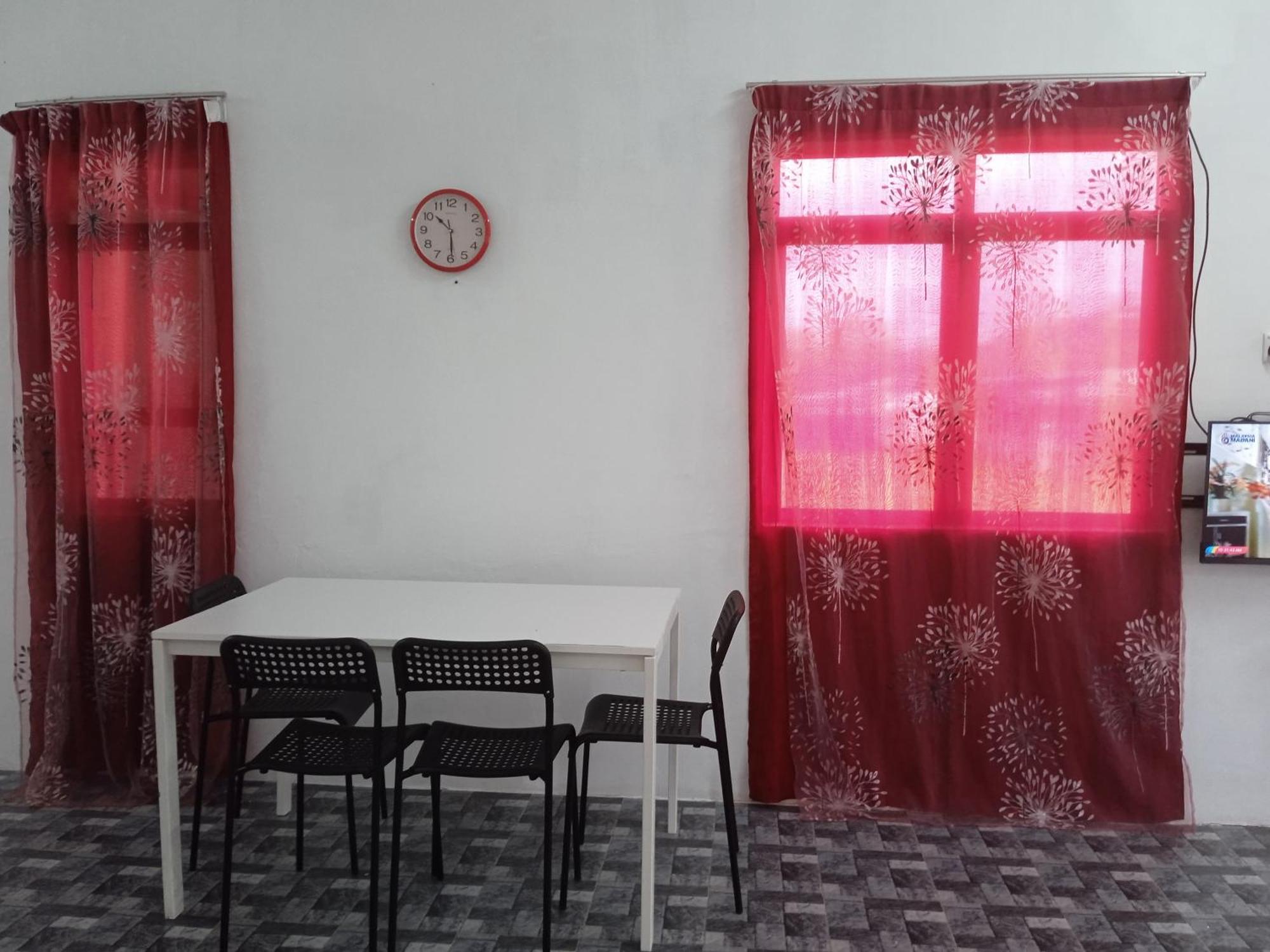 Homestay Idaman B B With 2 Room Aircond 2 Quen Bed And Not Sharing Room -Privacy Kuala Terengganu Extérieur photo