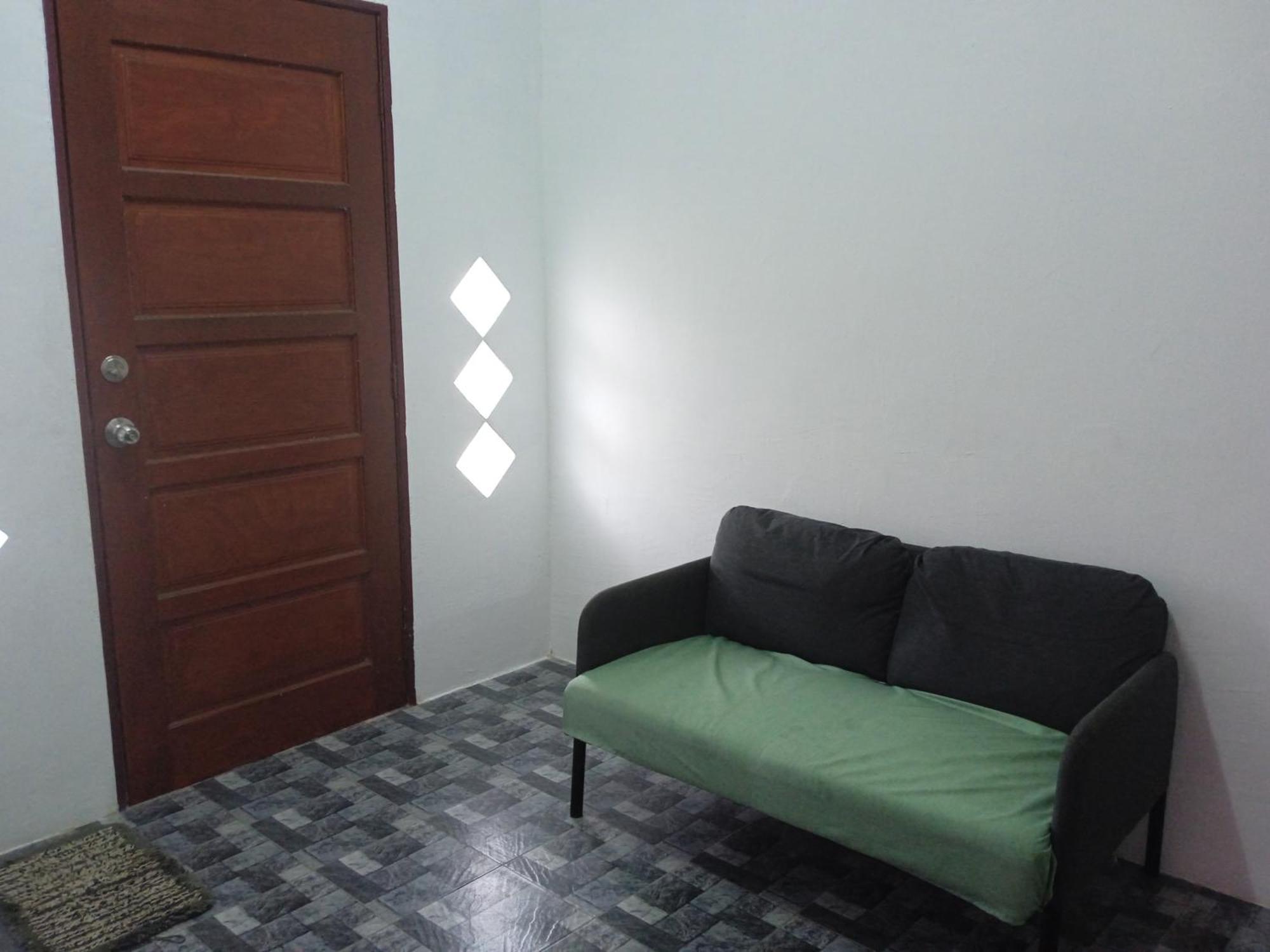 Homestay Idaman B B With 2 Room Aircond 2 Quen Bed And Not Sharing Room -Privacy Kuala Terengganu Extérieur photo