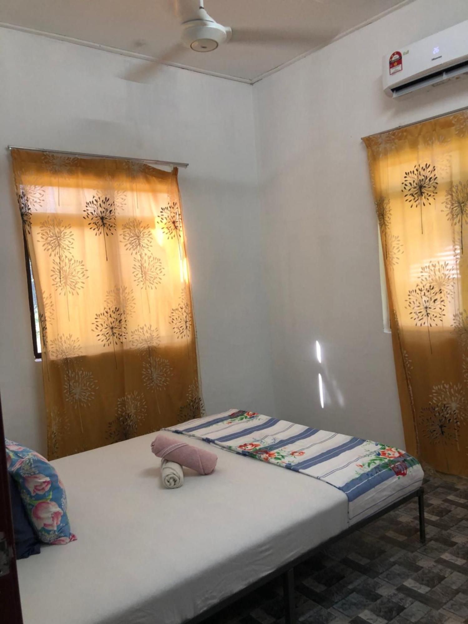 Homestay Idaman B B With 2 Room Aircond 2 Quen Bed And Not Sharing Room -Privacy Kuala Terengganu Extérieur photo